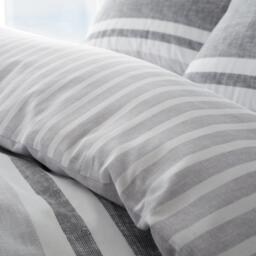 Catherine Lansfield Textured Banded Stripe Reversible Duvet Cover Set - thumbnail 3