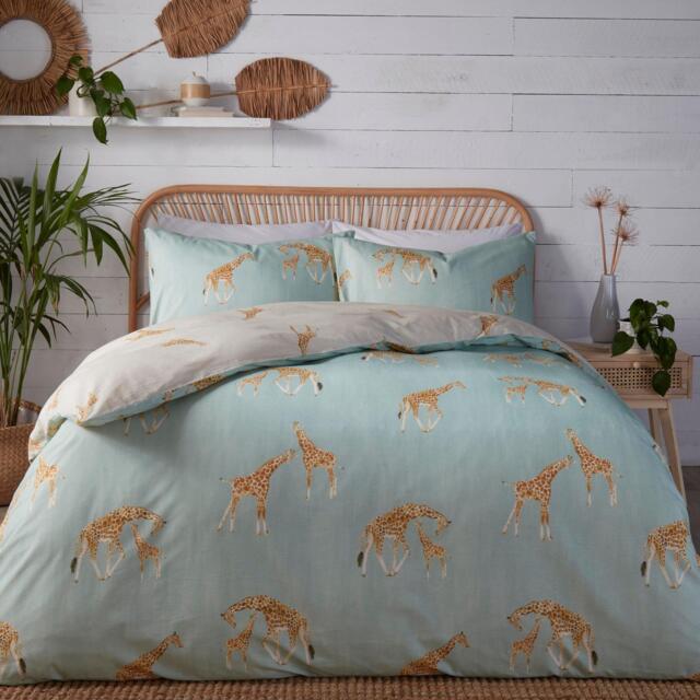 Fusion Milo Giraffe Reversible Duvet Cover Set - image 1