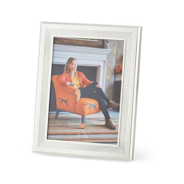 Spode Kit Kemp Ribbed Photo Frame 5x7 - image 1