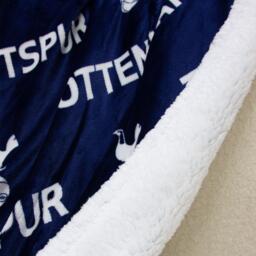 Tottenham FC Tottenham FC Sherpa Fleece Blanket - thumbnail 3