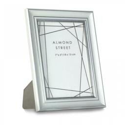 Gallery Holt Photo Frame 7x5in (3pk) - thumbnail 3