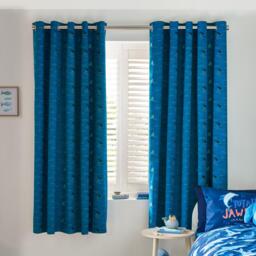 Catherine Lansfield Jawsome Shark Fully Reversible Eyelet Curtain - thumbnail 3