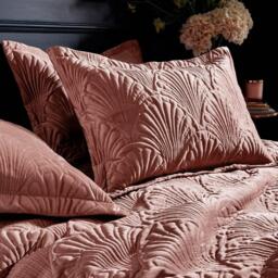 Paoletti Palmeria Quilted Velvet Duvet Set - thumbnail 3