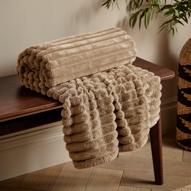 Catherine Lansfield Cosy Ribbed Faux Fur Soft Blanket Throw - image 1