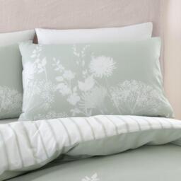 Catherine Lansfield Meadowsweet Floral Reversible Duvet Cover Set - thumbnail 2