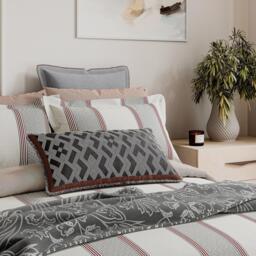 Bedeck of Belfast Siya Cotton Sateen Duvet Cover Set - thumbnail 2