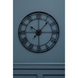 Interiors by Premier Baywood 59cm Dia Matt Black Metal Wall Clock - thumbnail 3