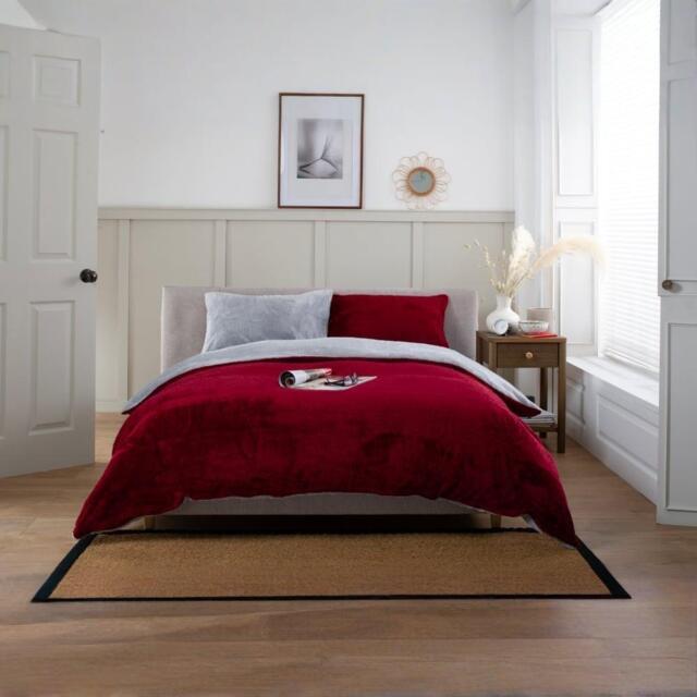 The Lyndon Company Duvet Cover Set - image 1