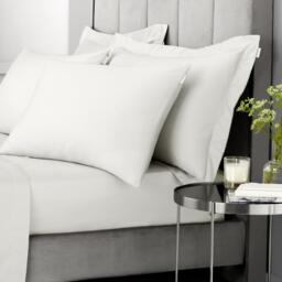 Bianca 400 Thread Count Cotton Sateen Fitted Sheet - thumbnail 3