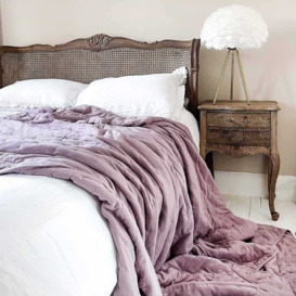 Peachskin Quilted Bedspread in Lilac Pink (Grande) - thumbnail 3