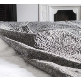 Colette Charcoal Grey Quilted Bedspread - thumbnail 2