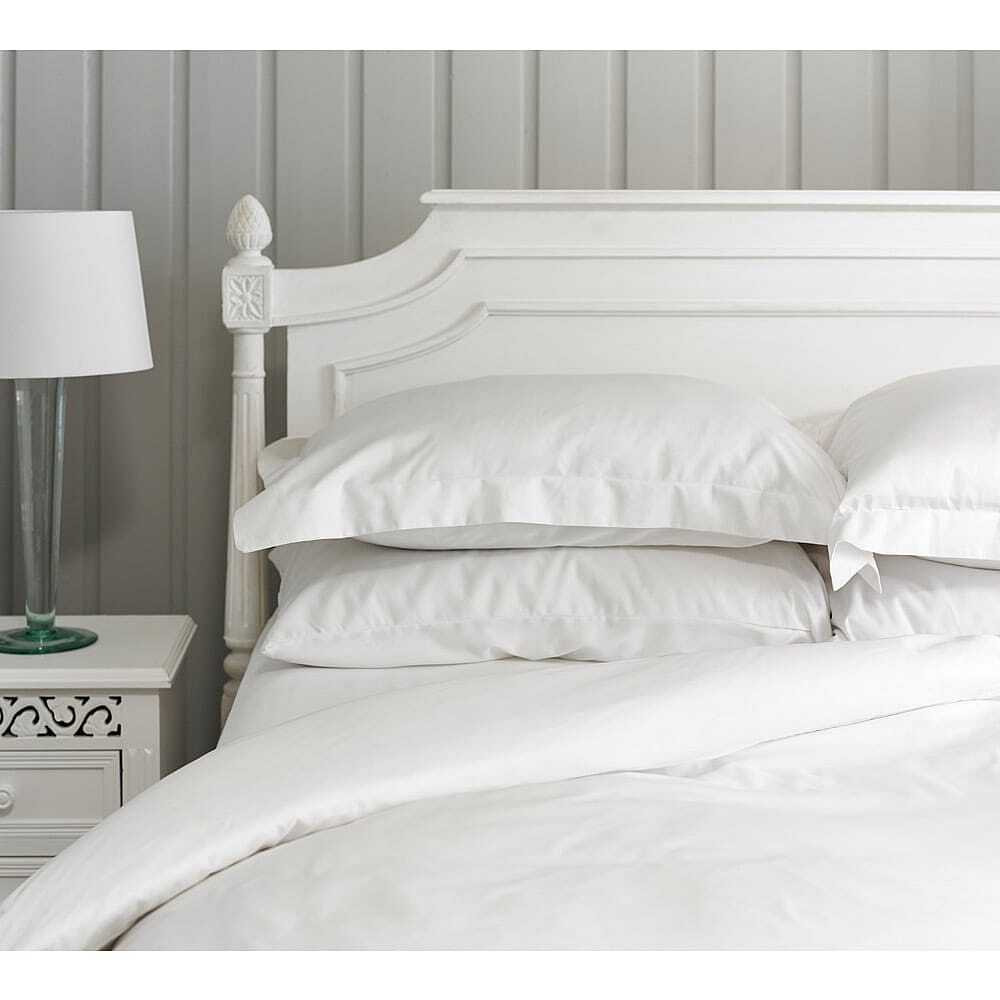 Boutique 400 Egyptian Cotton Luxury White Bed Linen Set (Single Set) - image 1