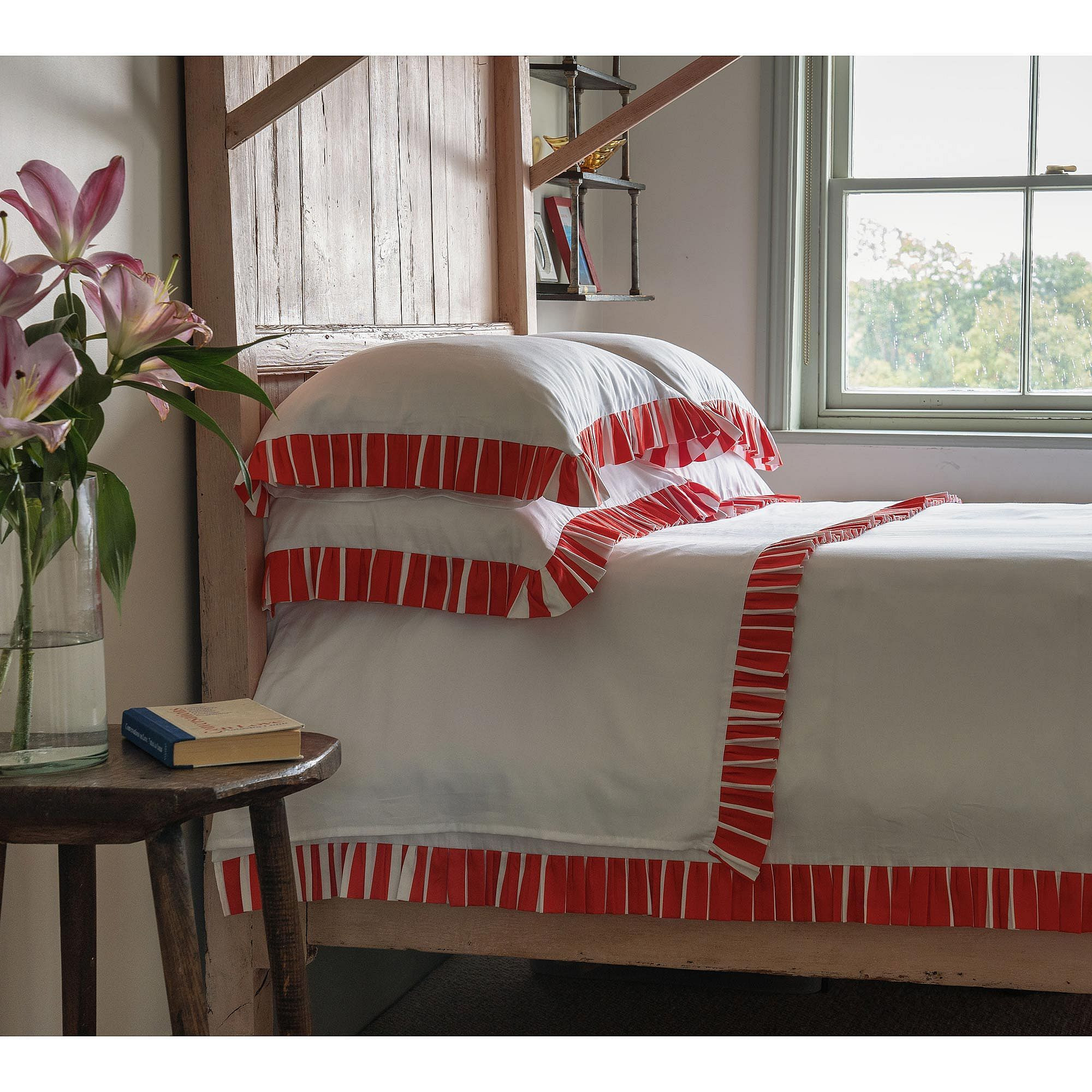 Red Candy Cane Pleat Bed Linen Bundle (King Set)
