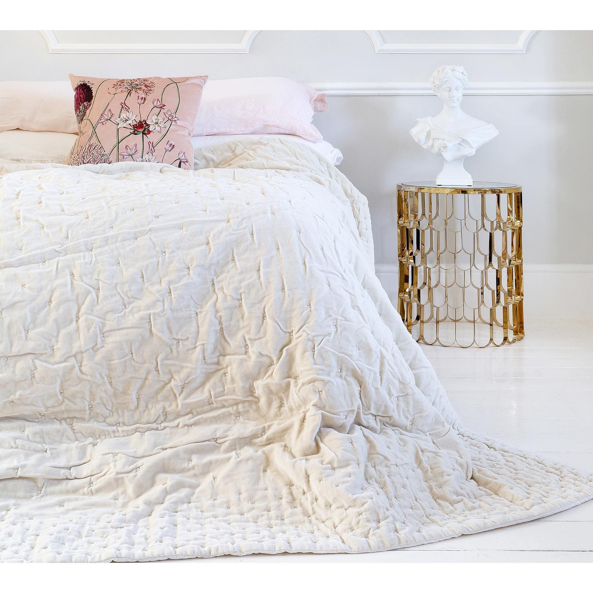 Plushious Ivory Cotton Velvet Quilted Bedspread (Grande) - image 1