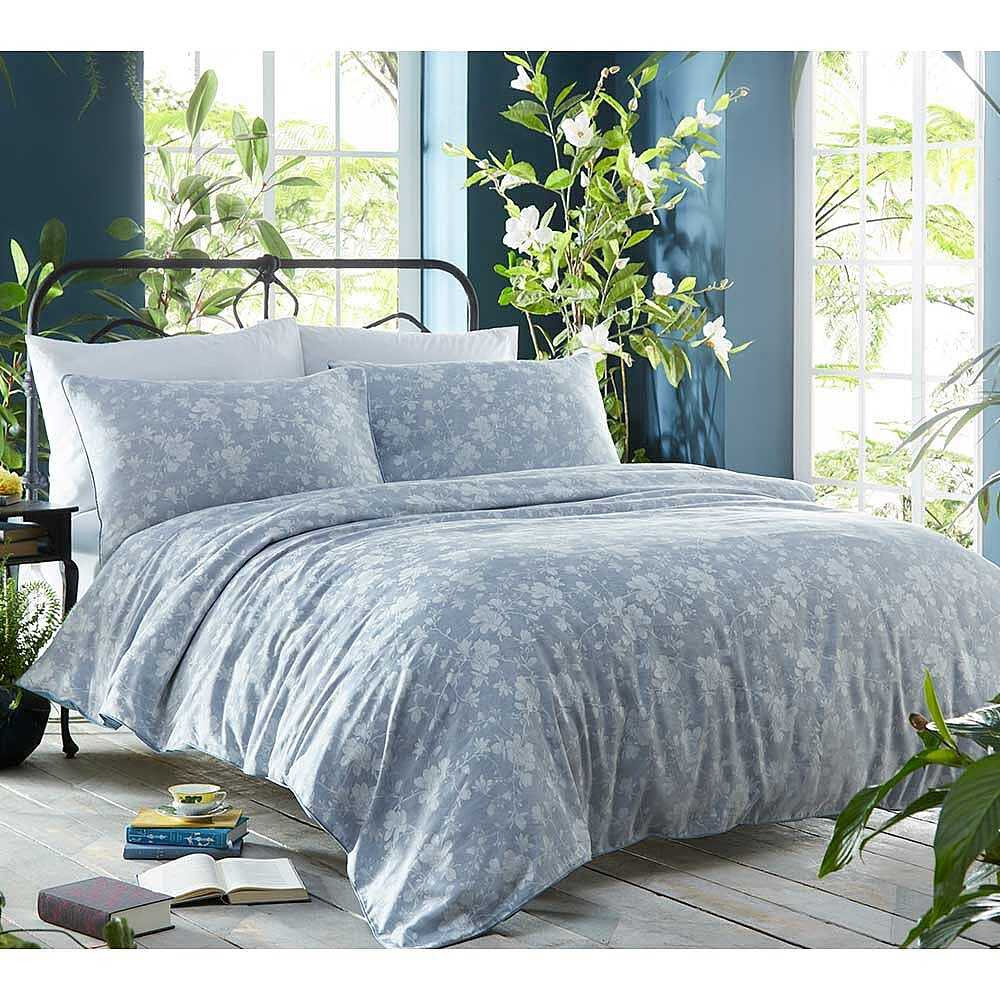 Magnolia Bed Linen by Wedgwood (Double Set) - image 1