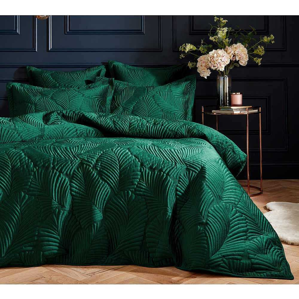 Amortie Luxury Quilted Bed Linen Set in Emerald Green (Double Set) - image 1