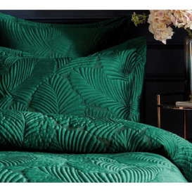 Amortie Luxury Quilted Bed Linen Set in Emerald Green (Double Set) - thumbnail 2