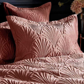 Amortie Luxury Quilted Bed Linen Set in Pink (King Set) - thumbnail 3