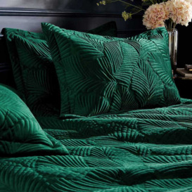 Amortie Luxury Quilted Bed Linen Set in Emerald Green (Extra Classic Pillowcase) - thumbnail 3