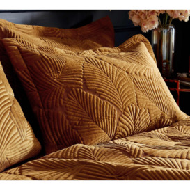 Amortie Luxury Quilted Bed Linen Set in Gold (Extra Classic Pillowcase) - thumbnail 2