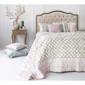 Abundance Cotton Quilted Bedspread