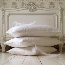 Vispring Hungarian Goose Feather and Down Luxury Pillow (Pillow) - thumbnail 3