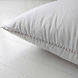 Vispring Hungarian Goose Feather and Down Luxury Pillow (Pillow) - thumbnail 5