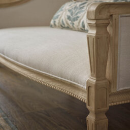 Gustavian Sofa - thumbnail 2