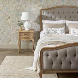 French Romance Grey Linen Upholstered Bed (King) - thumbnail 3