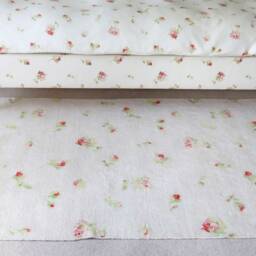Nostalgic Rose Floral Rug - thumbnail 4