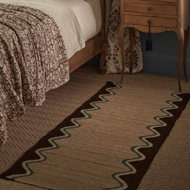 Scallop Wave Runner in Chocolate & Blue - image 1