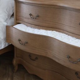 Love Story Curved 3-Drawer Chest of Drawers - thumbnail 2