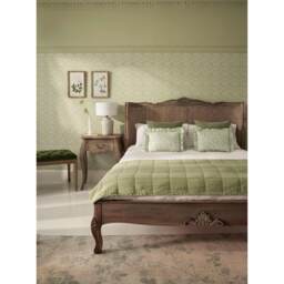 Tumbling Roses Rug - thumbnail 3
