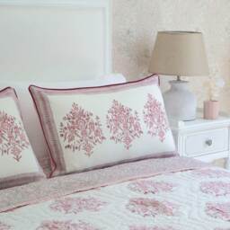 Roza Petal Pink Cushion - thumbnail 2
