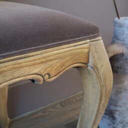 Love Story Mole Velvet Bench - thumbnail 5