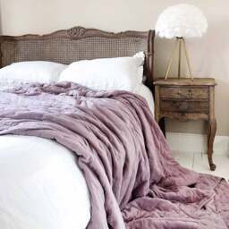 Peachskin Quilted Bedspread in Lilac Pink (Bedspread) - thumbnail 4
