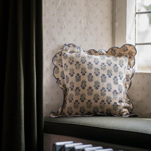 Scalloped Handblock Blue Linen Cushion - image 1