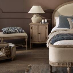 Douceur Carved Oak Bench - thumbnail 3