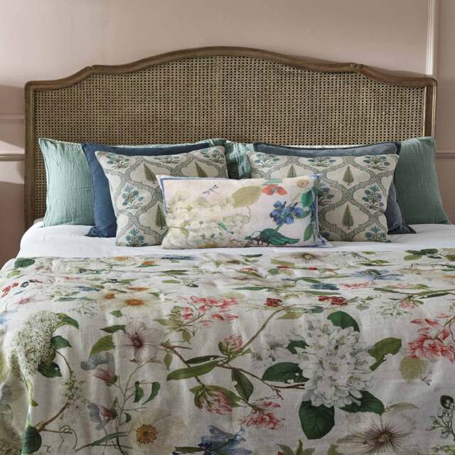 Drunken Dragonfly Cushion - image 1