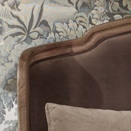 Love Story Cocoon French Bed in Mole Velvet (King Size Bed) - thumbnail 5