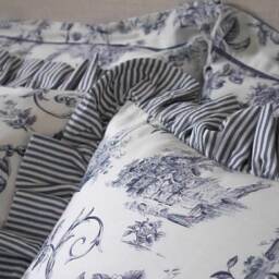 French Toile Blue Bed Linen Set (Double Set) - thumbnail 5