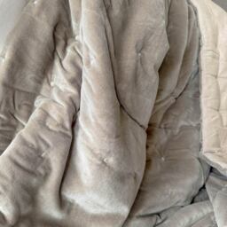 Lay Me Down Quilted Bedspread in Taupe (Bedspread) - thumbnail 2
