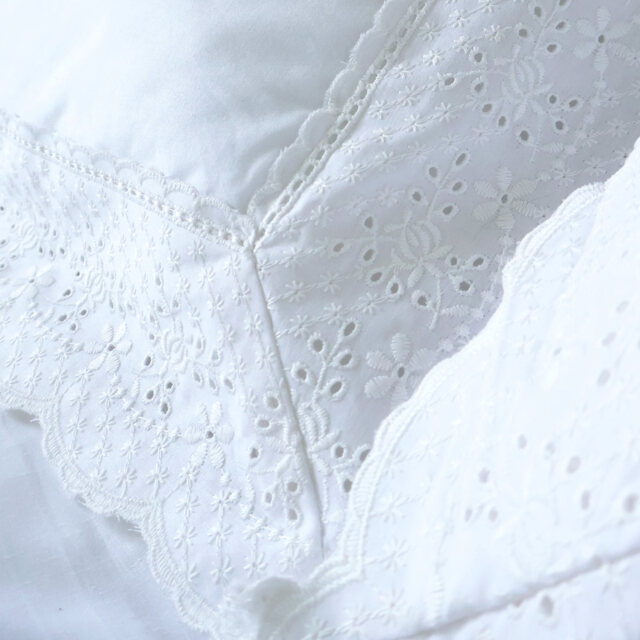 Renaissance Revival Bed Linen Set (Double Set) - image 1