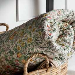 Wildflower Quilted Bedspread - thumbnail 5