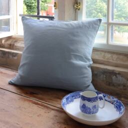 Mélange Linen Cushion in Cornflower - thumbnail 3