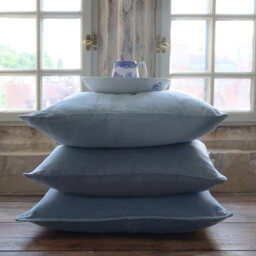 Mélange Linen Cushion in Cornflower - thumbnail 2