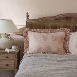 La Belle Époque Blush Cushion Cover, Grande - thumbnail 2