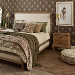Love Story 2-Drawer Bedside Table - thumbnail 3