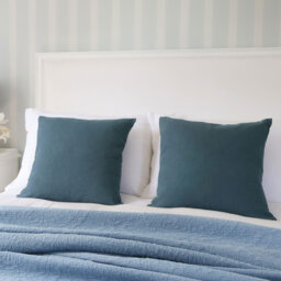 Mélange Linen Cushion in Blue - thumbnail 4