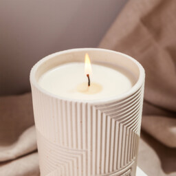 Hajjar Blanc Candle by Portus Cale - thumbnail 5